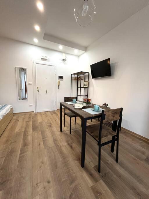 Delizioso Monolocale Con Vista Appartamento Roma